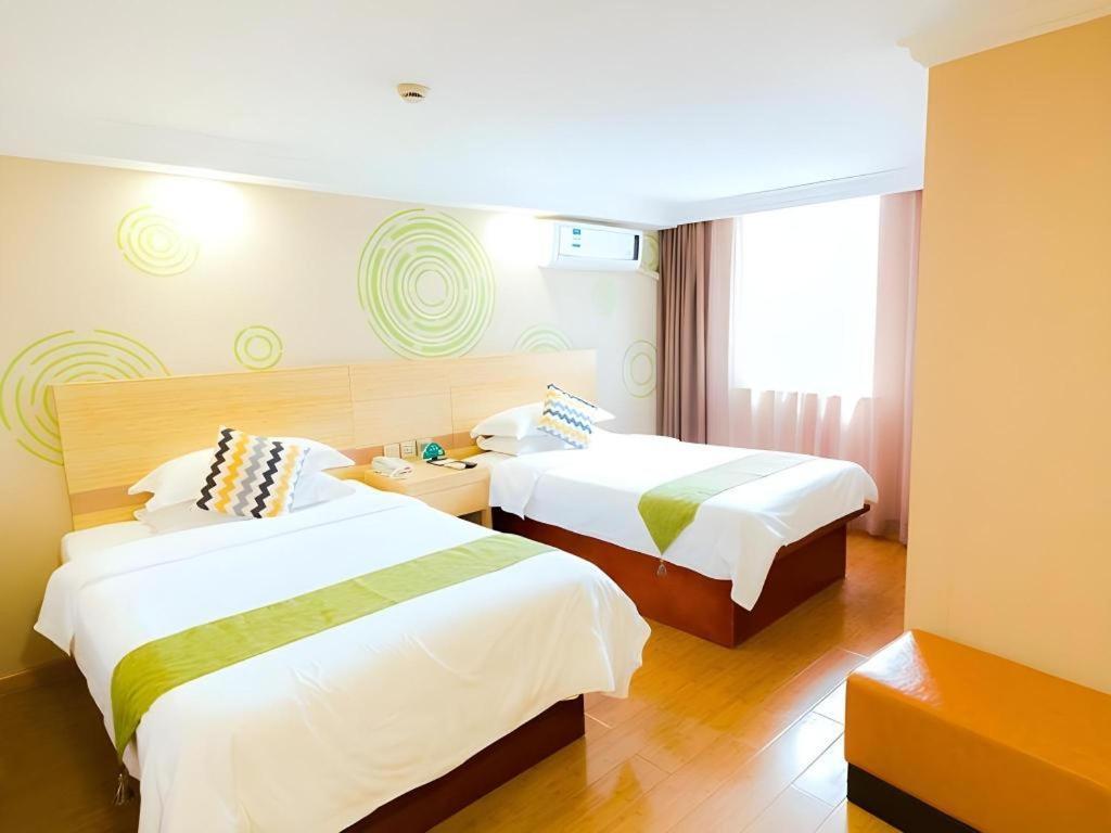 Greentree Inn Shanghai Guangxin Road Tongji Hospital Express Hotel Esterno foto