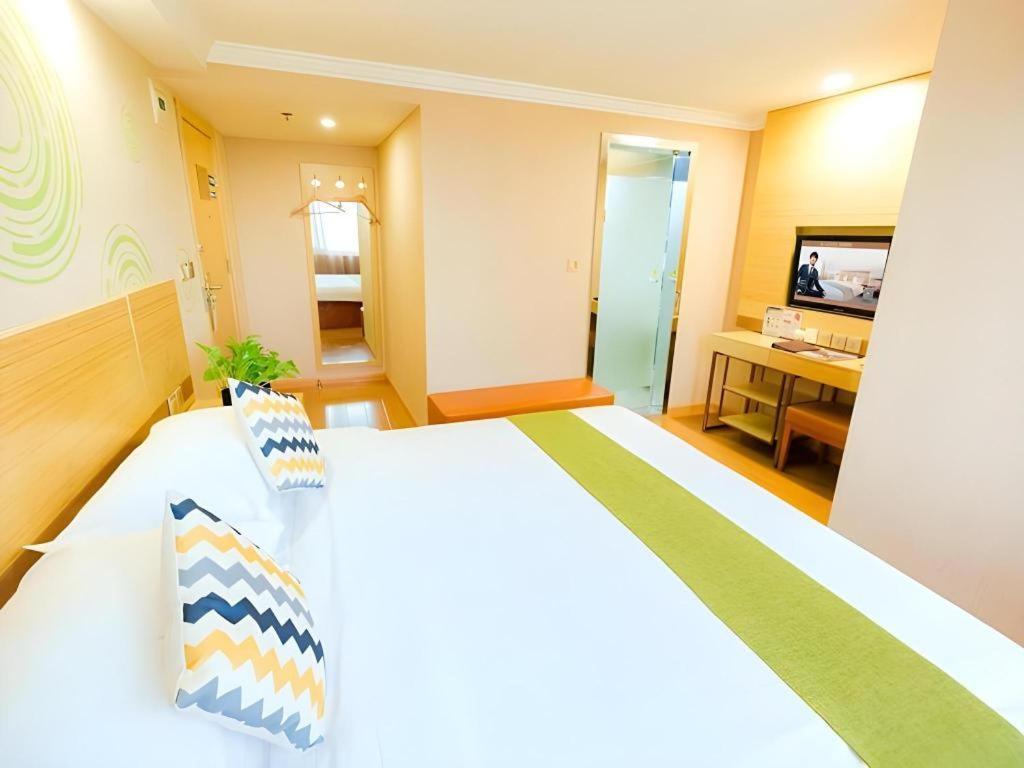 Greentree Inn Shanghai Guangxin Road Tongji Hospital Express Hotel Esterno foto