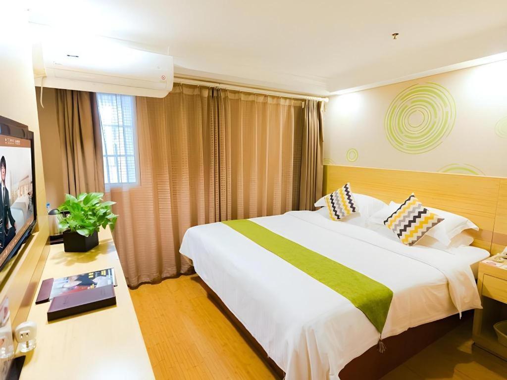 Greentree Inn Shanghai Guangxin Road Tongji Hospital Express Hotel Esterno foto