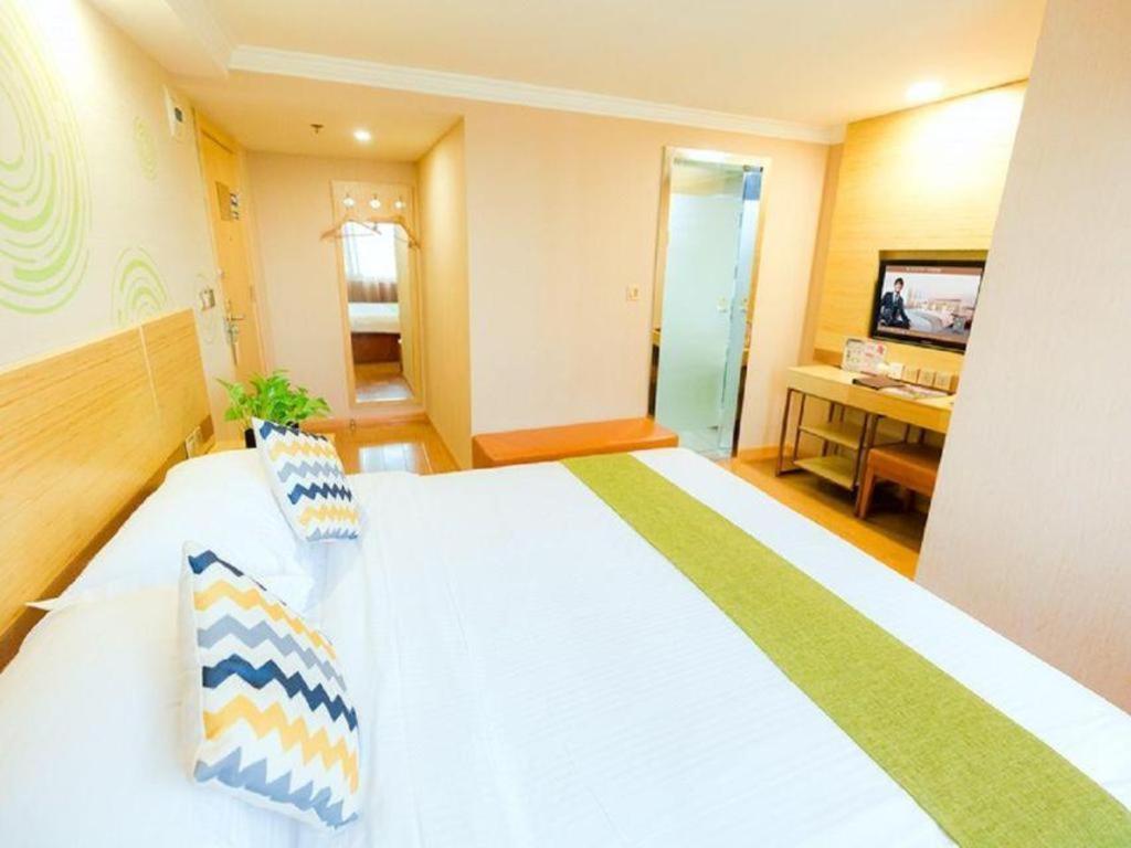 Greentree Inn Shanghai Guangxin Road Tongji Hospital Express Hotel Esterno foto
