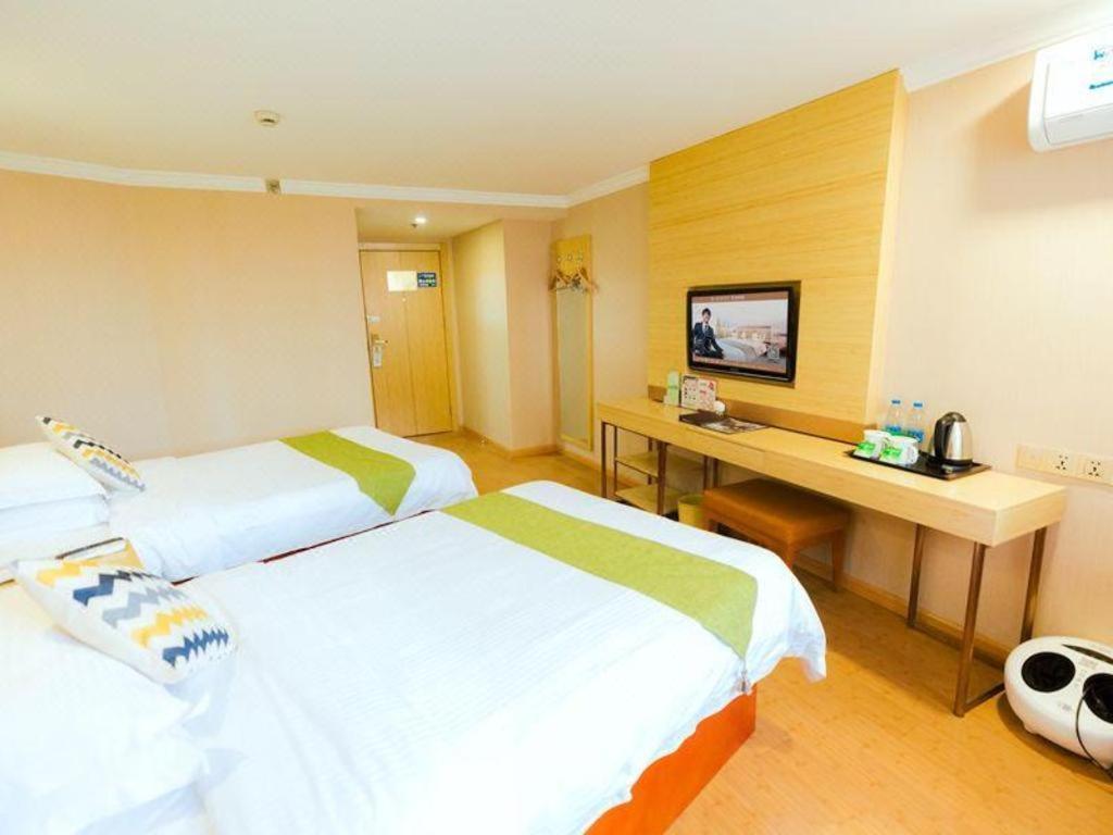 Greentree Inn Shanghai Guangxin Road Tongji Hospital Express Hotel Esterno foto